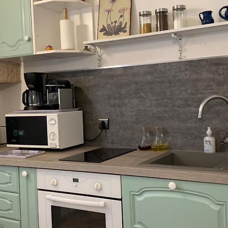 Appartement De Charme Dans Le Coeur Historique D'Uzès Εξωτερικό φωτογραφία