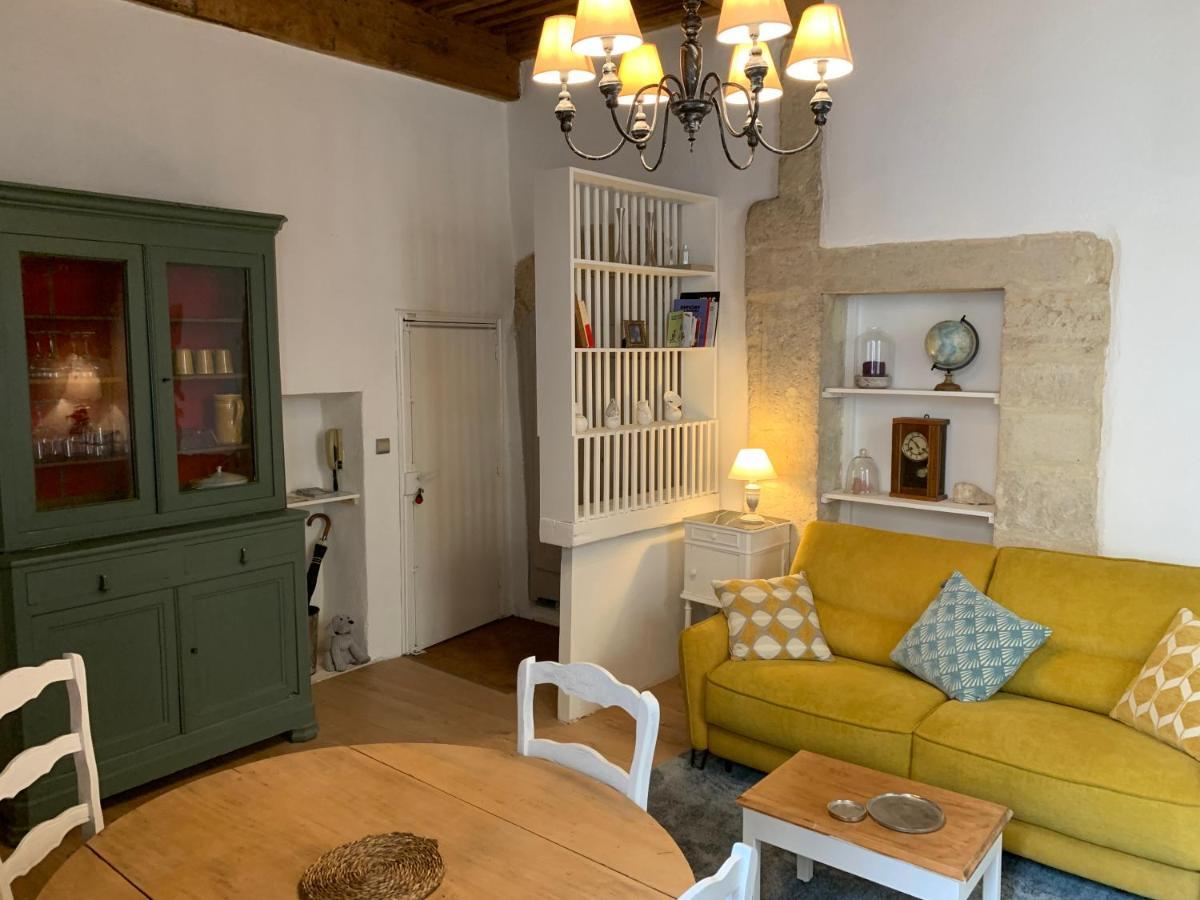 Appartement De Charme Dans Le Coeur Historique D'Uzès Εξωτερικό φωτογραφία
